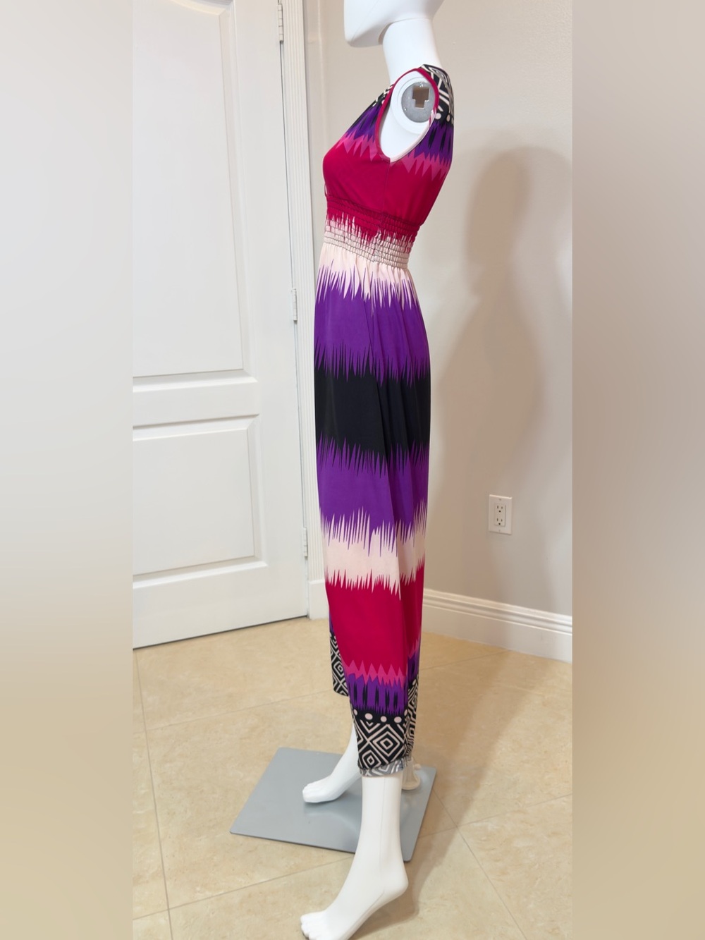 Jon & Anna New York V- Neck Sleeveless Woman Multicolor & Print Color . Size : M - Picture 8 of 14